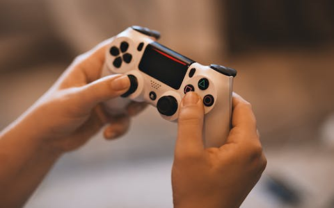 赛尔号利牙鱼VS利齿鱼：普通形态与暗黑形态全解析
